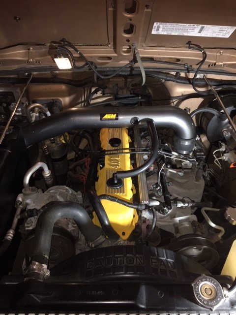 Jeep valve cover hotsell